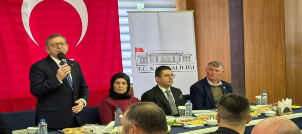 Kars Valisi Ziya Polat, Muhtarlarla Kahvaltı Programında Buluştu