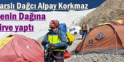 Karslı Dağcı Alpay Korkmaz, Lenin Dağına zirve yaptı